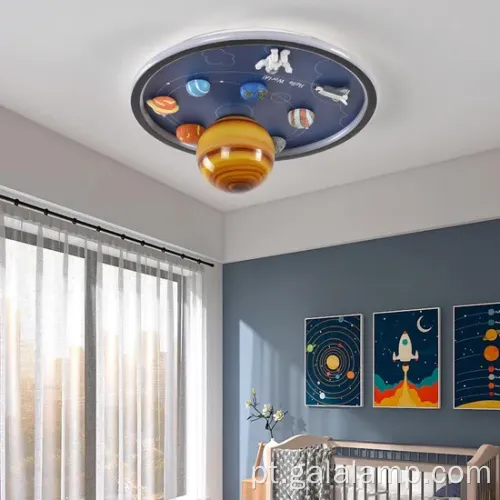 Lâmpada de teto liderada por astronauta legal para os quartos das crianças